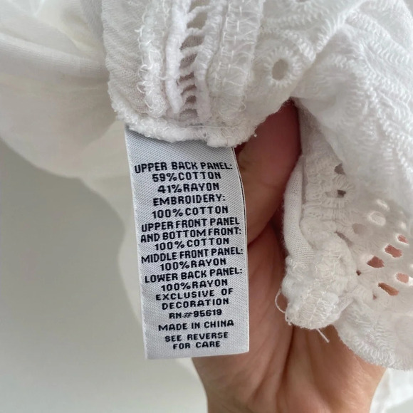 Embroidered White Feminine Eyelet Scalloped Edge T-Shirt Size M - Picture 9 of 13